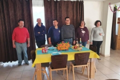 Rémi-Fabrice-Fred-Vincent-Joëlle-et-Nathalie-prêts-pour-la-dégustation-